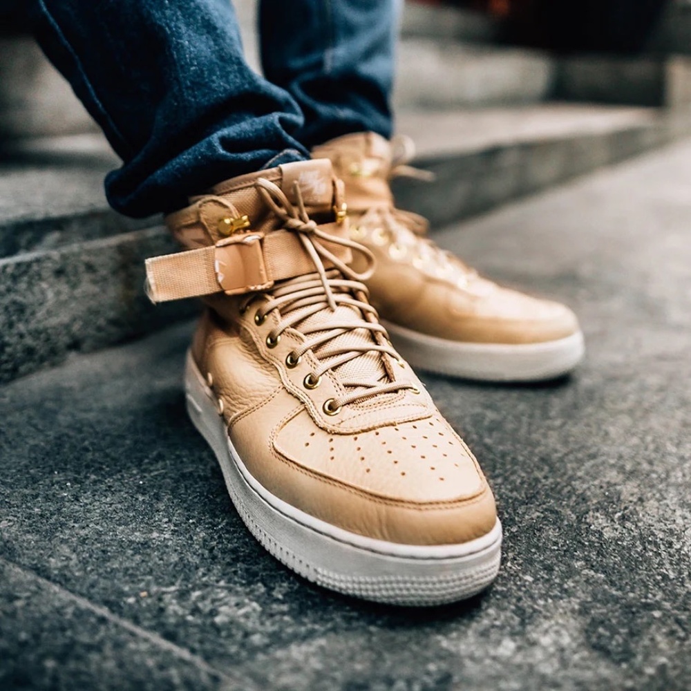 Nike air force 1 SF Mid 'Mushroom'